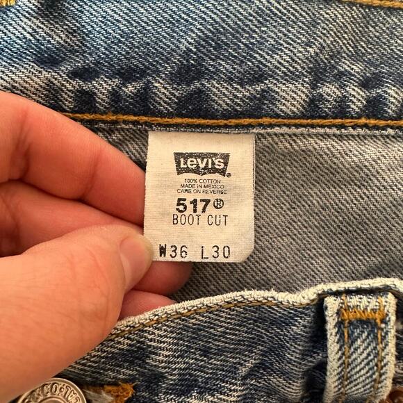 Levi’s Vintage 517 Boot Cut Denim Jeans Size 36x30 Frayed Hem Y2K Medium Wash - Picture 3 of 14